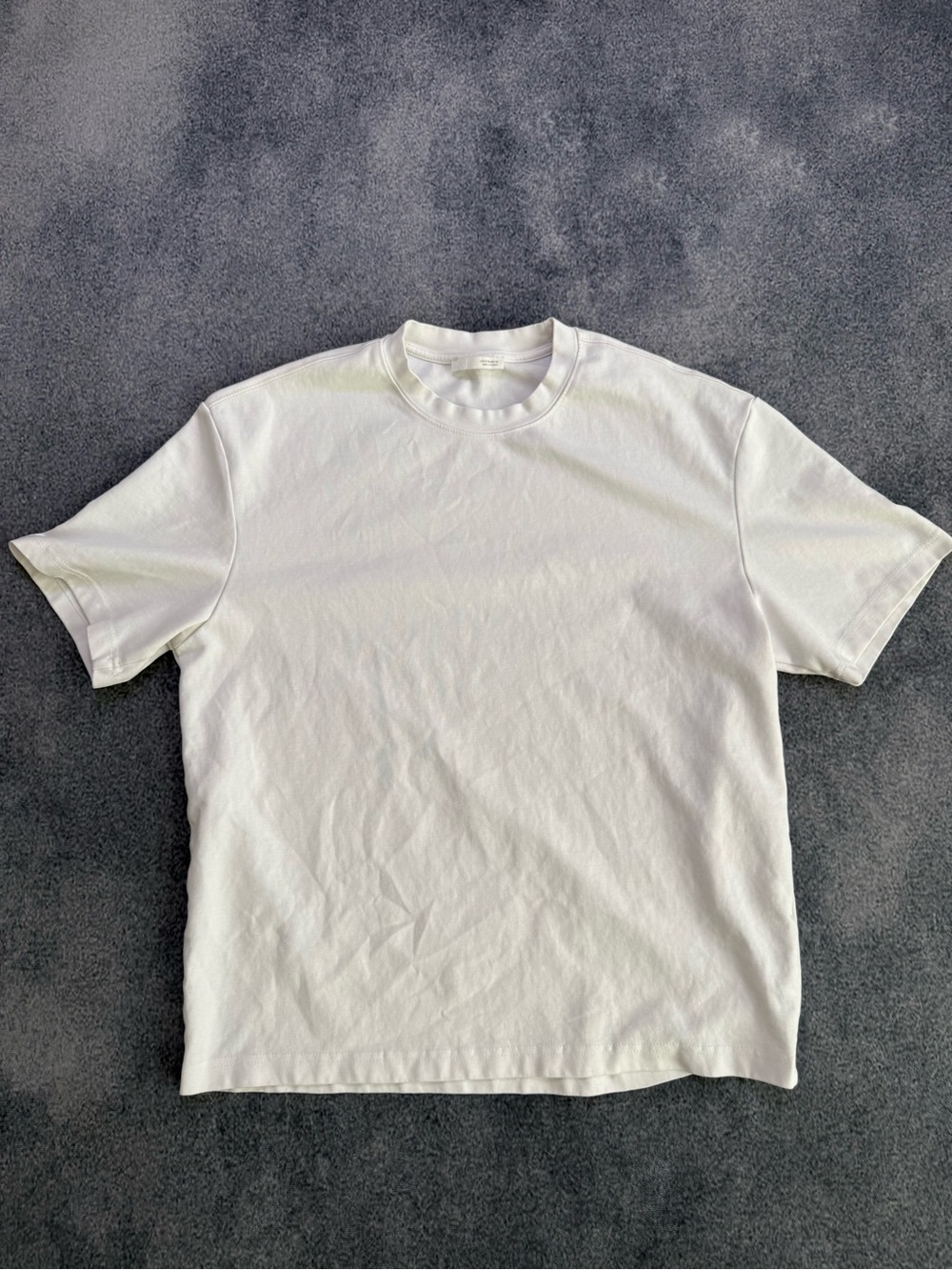 Zara White Short Sleeve Crewneck Tee